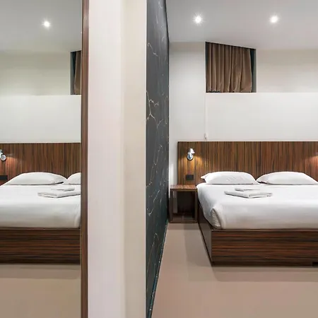 The Place בית הארחה